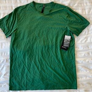 NWT Lululemon The Fundamental T